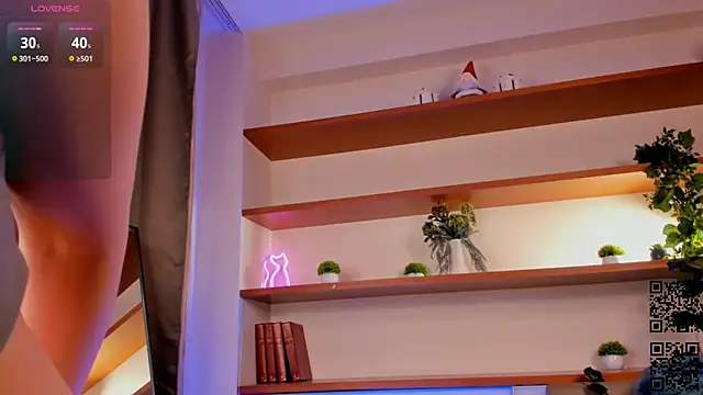 CarolSutton online show from 10-17-25, 03:03