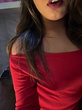 Snapshot of sexy-sukriti chatting on 12-15-25, 11:36 sexy-sukriti online show from 12-15-25, 11:36