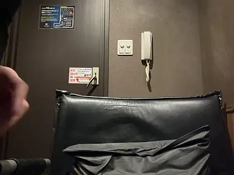 Snapshot of aiai_5963 chatting on 12-16-25, 01:27 aiai 5963 online show from 12-16-25, 01:27