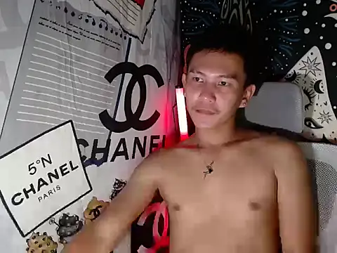 RalfAsian25 online show from 06-01-26, 12:23