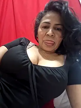 Snapshot of floresblancas chatting on 04-26-26, 01:58 floresblancas online show from 04-26-26, 01:58