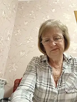 Snapshot of AlikaSwan5821 chatting on 05-23-26, 01:15 AlikaSwan5821 online show from 05-23-26, 01:15