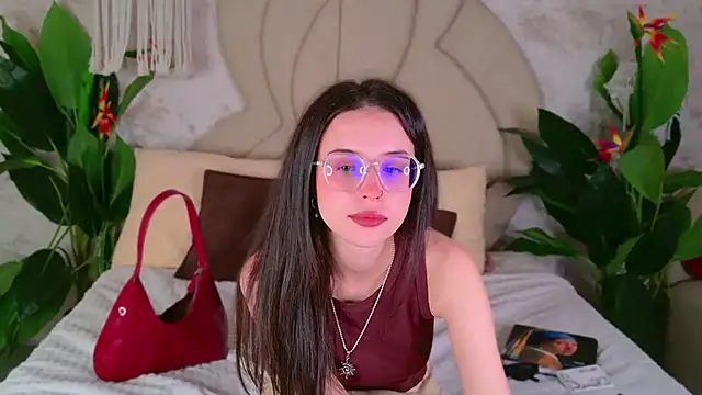 LANA MILANO online show from 10-04-25, 03:54