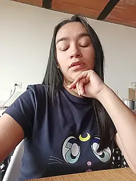 Snapshot of Williams_Hera chatting on 11-14-25, 06:28 Williams Hera online show from 11-14-25, 06:28