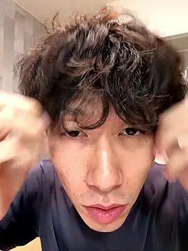 Snapshot of juri20cm chatting on 10-10-25, 03:05 juri20cm online show from 10-10-25, 03:05