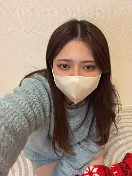 Snapshot of misa_mo chatting on 11-12-25, 01:22 misa mo online show from 11-12-25, 01:22