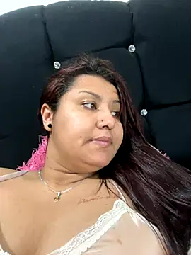 naomy26 online show from 09-18-25, 05:31