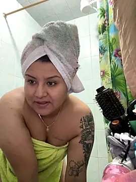 naomy26 online show from 11-02-25, 02:25