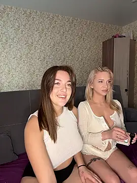 Snapshot of MikssMolly chatting on 01-11-26, 09:25 MikssMolly online show from 01-11-26, 09:25