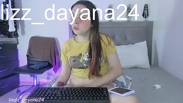 Snapshot of sweetdollinda23 chatting on 01-11-26, 10:09 sweetdollinda23 online show from 01-11-26, 10:09