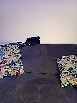 Enzo-wolf33 online show from 10-13-25, 01:38