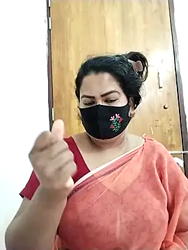 Snapshot of Anamika-38 chatting on 10-08-25, 04:32 Anamika-38 online show from 10-08-25, 04:32