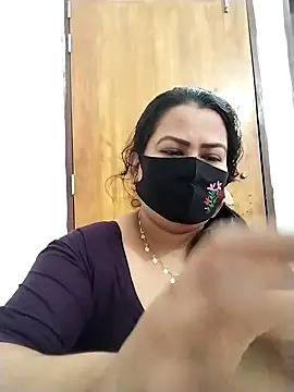 Snapshot of Anamika-38 chatting on 12-14-25, 03:34 Anamika-38 online show from 12-14-25, 03:34