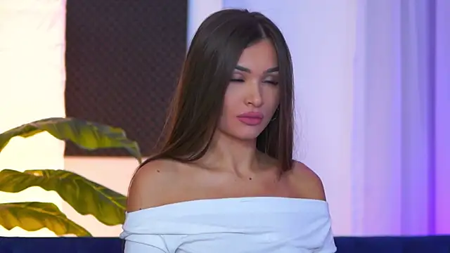 KyssaraPlay online show from 10-08-25, 06:38