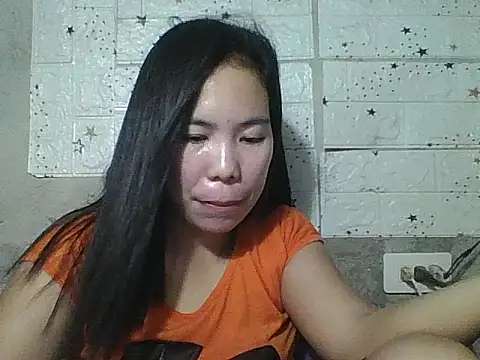 Snapshot of pinaysinglemommm chatting on 09-16-25, 08:59 pinaysinglemommm online show from 09-16-25, 08:59