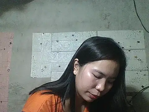 Snapshot of pinaysinglemommm chatting on 09-25-25, 09:13 pinaysinglemommm online show from 09-25-25, 09:13