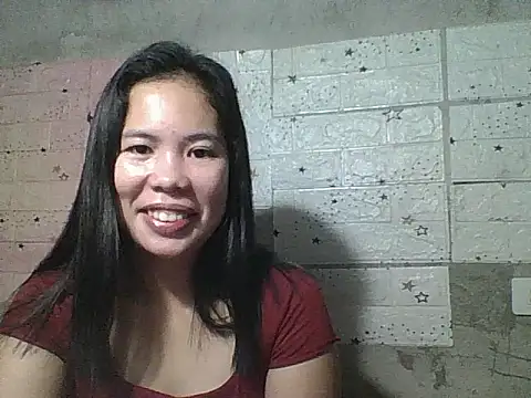 Snapshot of pinaysinglemommm chatting on 10-05-25, 09:18 pinaysinglemommm online show from 10-05-25, 09:18