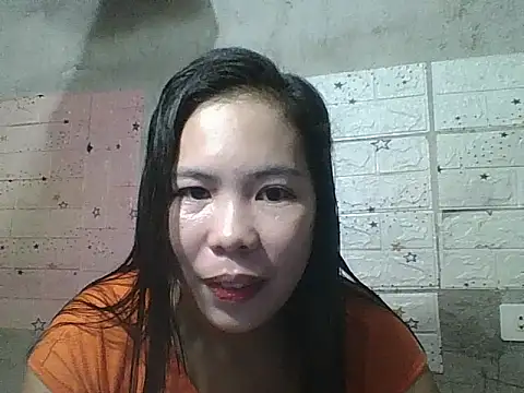 Snapshot of pinaysinglemommm chatting on 10-06-25, 09:34 pinaysinglemommm online show from 10-06-25, 09:34