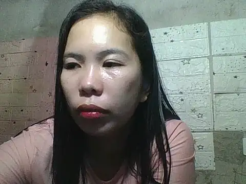 Snapshot of pinaysinglemommm chatting on 10-08-25, 09:12 pinaysinglemommm online show from 10-08-25, 09:12