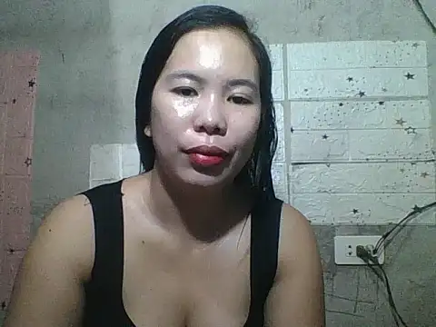 Snapshot of pinaysinglemommm chatting on 10-16-25, 08:21 pinaysinglemommm online show from 10-16-25, 08:21