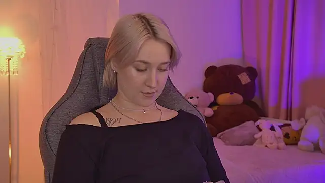 CinBellamy online show from 06-19-26, 05:34