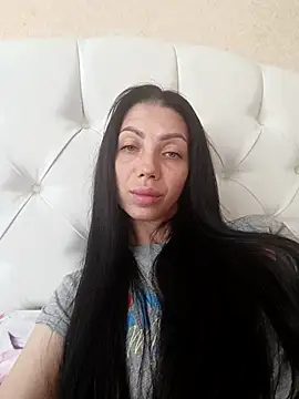 Snapshot of Princessa99885 chatting on 06-21-26, 12:19 Princessa99885 online show from 06-21-26, 12:19