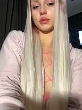 FavoriteKira online show from 10-09-25, 05:22