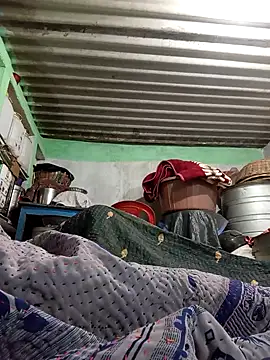 MISS LOVE 001 online show from 01-12-26, 05:51