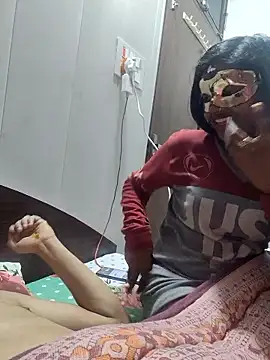 Snapshot of Radhika_01 chatting on 01-11-26, 05:18 Radhika 01 online show from 01-11-26, 05:18