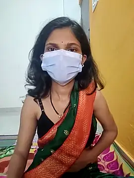 Shivani2002 online show from 11-21-25, 05:33