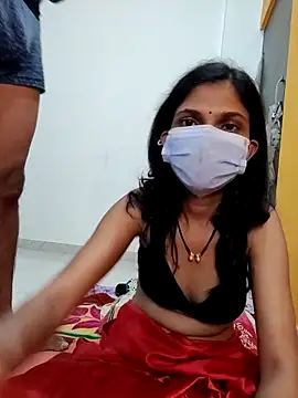 Shivani2002 online show from 12-13-25, 07:53