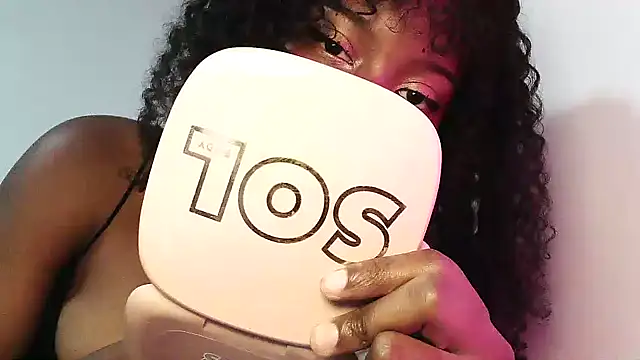 Snapshot of SparklingSoleil chatting on 11-24-25, 01:55 SparklingSoleil online show from 11-24-25, 01:55