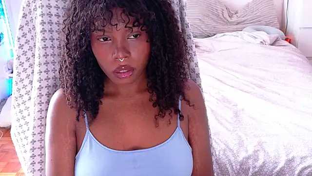 SparklingSoleil online show from 03-13-26, 04:46