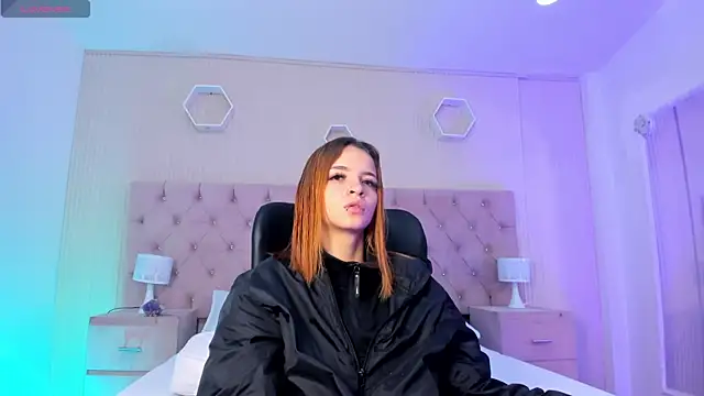 Snapshot of MadisonSky_ chatting on 10-30-25, 11:55 MadisonSky online show from 10-30-25, 11:55