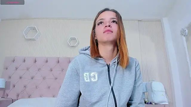 Snapshot of MadisonSky_ chatting on 11-25-25, 12:49 MadisonSky online show from 11-25-25, 12:49