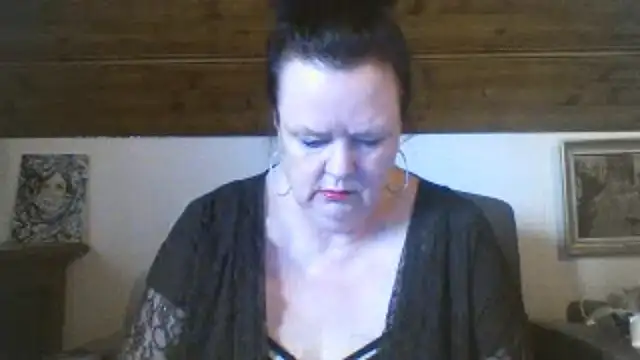 TiffanyMature online show from 04-12-26, 03:17