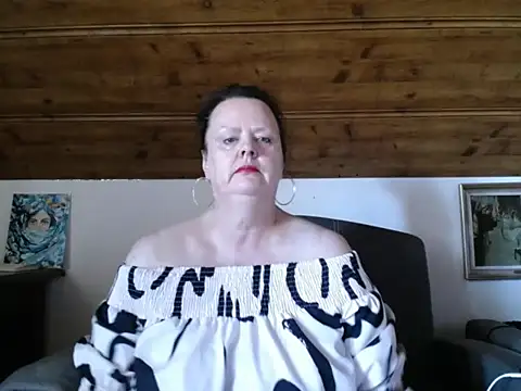 TiffanyMature online show from 07-21-26, 03:03