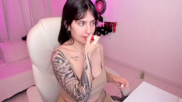 kurito  online show from 10-12-25, 03:49