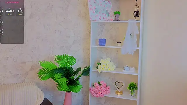 Snapshot of GiseleLamos chatting on 11-16-25, 03:34 GiseleLamos online show from 11-16-25, 03:34