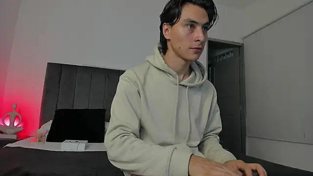 AlexanderHall online show from 09-27-25, 08:58