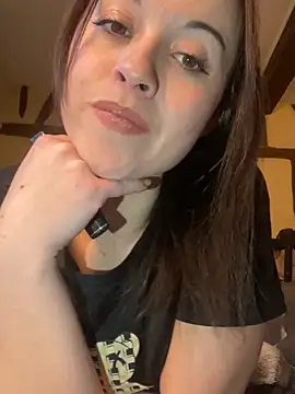 Snapshot of Toto-pika chatting on 02-10-26, 01:04 Toto-pika online show from 02-10-26, 01:04