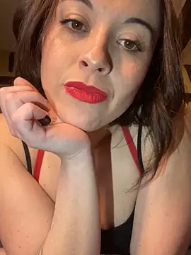 Snapshot of Toto-pika chatting on 02-14-26, 01:30 Toto-pika online show from 02-14-26, 01:30