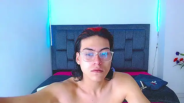 Snapshot of dirty_model chatting on 09-22-25, 03:19 dirty model online show from 09-22-25, 03:19