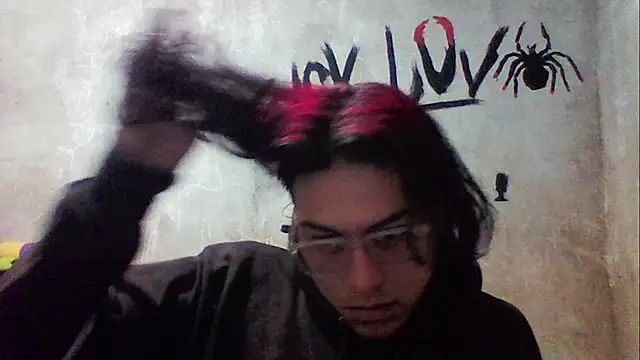 Snapshot of dirty_model chatting on 11-25-25, 04:56 dirty model online show from 11-25-25, 04:56