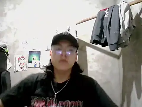 Snapshot of dirty_model chatting on 04-26-26, 04:54 dirty model online show from 04-26-26, 04:54