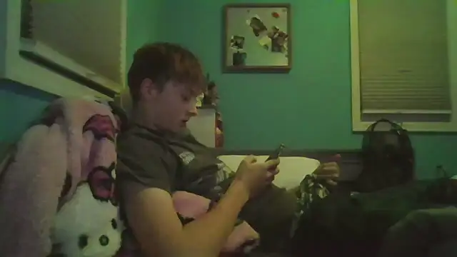 Snapshot of Liam_axel35 chatting on 12-21-25, 11:34 Liam axel35 online show from 12-21-25, 11:34