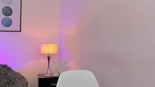 emmabridgerton online show from 03-31-26, 08:31