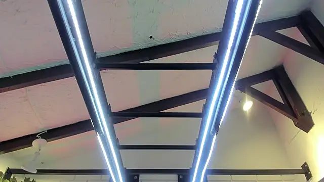 ItaloMoore online show from 11-20-25, 11:21