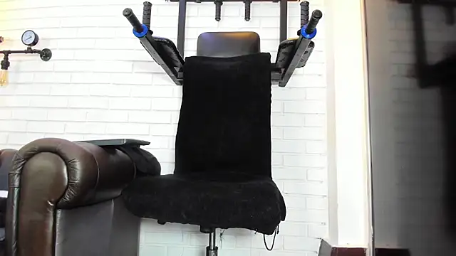 ItaloMoore online show from 02-11-26, 11:26