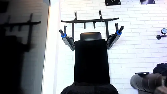 ItaloMoore online show from 03-06-26, 11:28